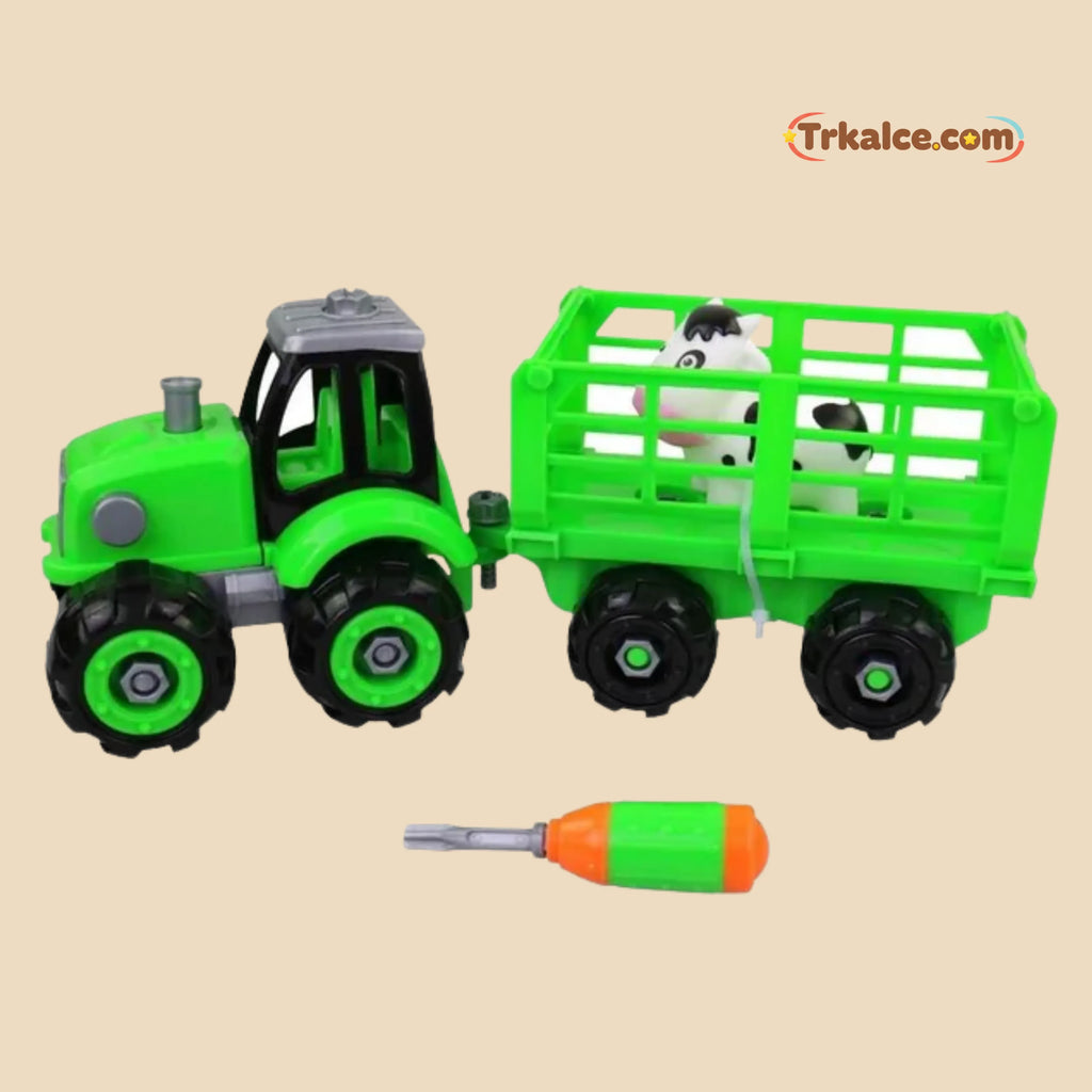 Трактор со приколка за животни